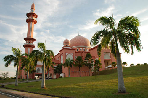 masjid ums
