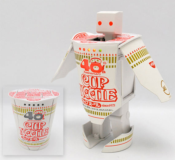 japanese-gadget-Cup-Noodle-Transformer-1
