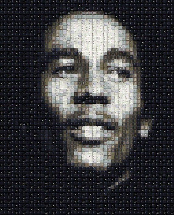 Celebrity-Portraits-Created-From-The-Keys-Of-Computer-Keyboard-011_mini