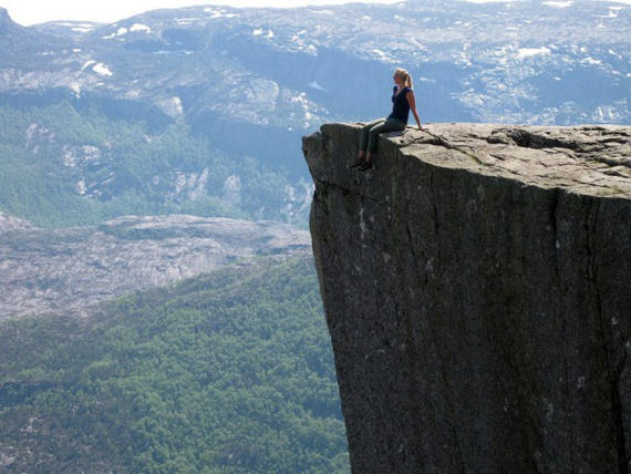 Preikestolen-The-Rock-For-The-Brave-Peoples-006