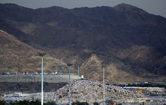 para jemaah di puncak Jabal Rahmah