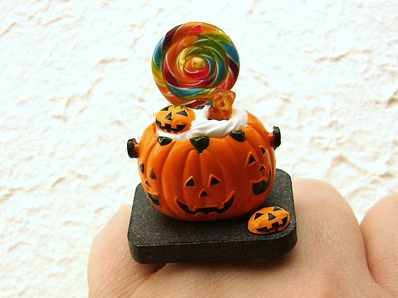 Halloween Candy Ring