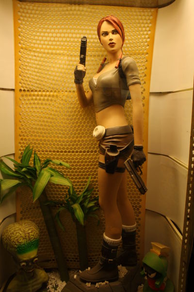 Toys Museum 12 Lara Croft Tomb Raider