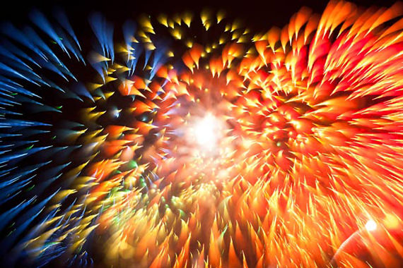 Fireworks-long-exposure-10