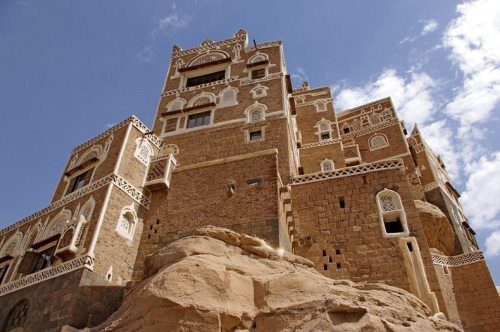 dar-al-hajar-rock-palace-14
