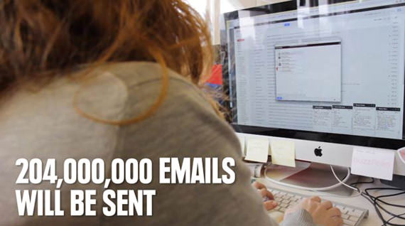 204,000,000 email dihantar